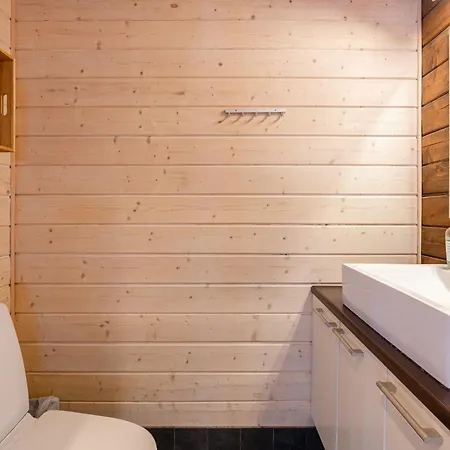 Cozy For 8 Guests - Riihitonttu Muurame