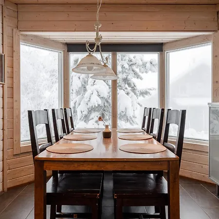 Cozy For 8 Guests - Riihitonttu Muurame