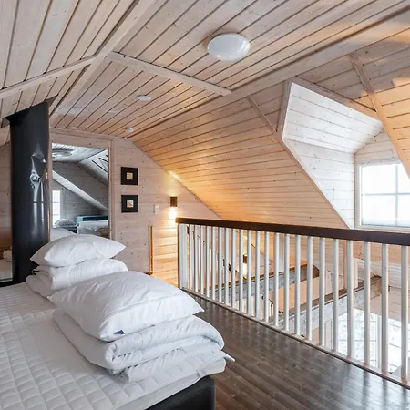Cozy For 8 Guests - Riihitonttu * Muurame